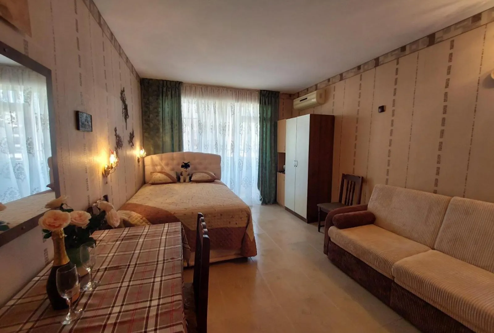 Apartment Студия В Центре Солнечного Берега Sunny Beach